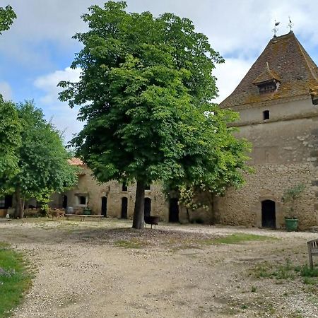 Bed and Breakfast Domaine L'Esprit D'Antan Вильнёв-сюр-Ло Экстерьер фото